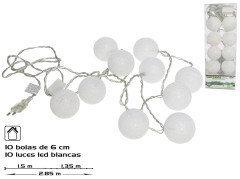 Sveteln reaz 10 bielych led guliiek 6cm 1,5+1,3 m